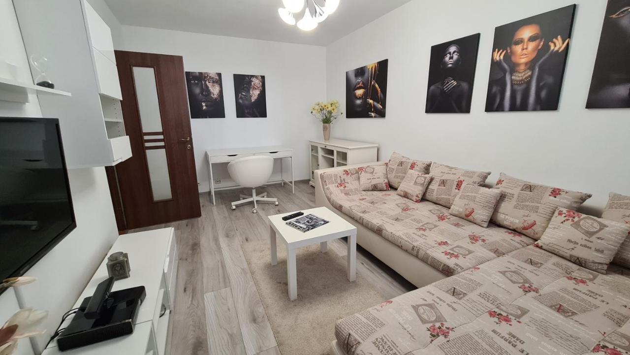 White Glamour Бузэу Экстерьер фото